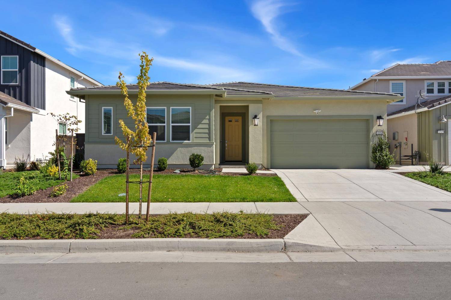 Sacramento, CA 95835,4236 Bellwether WAY