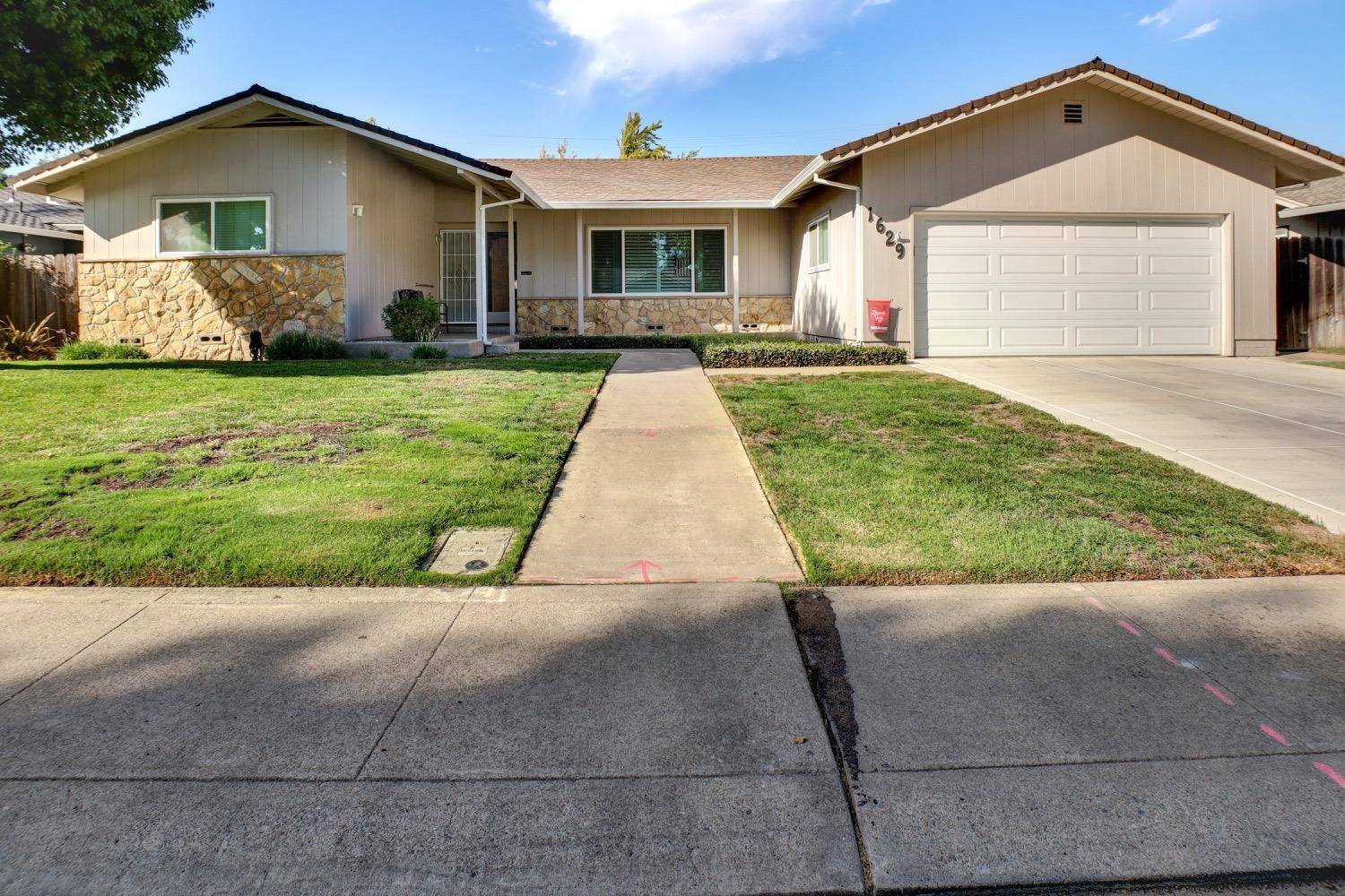 Stockton, CA 95207,1629 Seward WAY