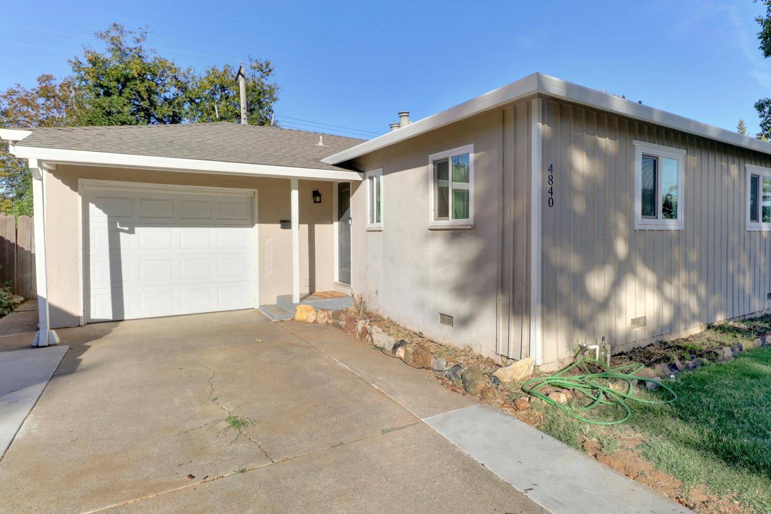 Sacramento, CA 95820,4840 Priscilla LN