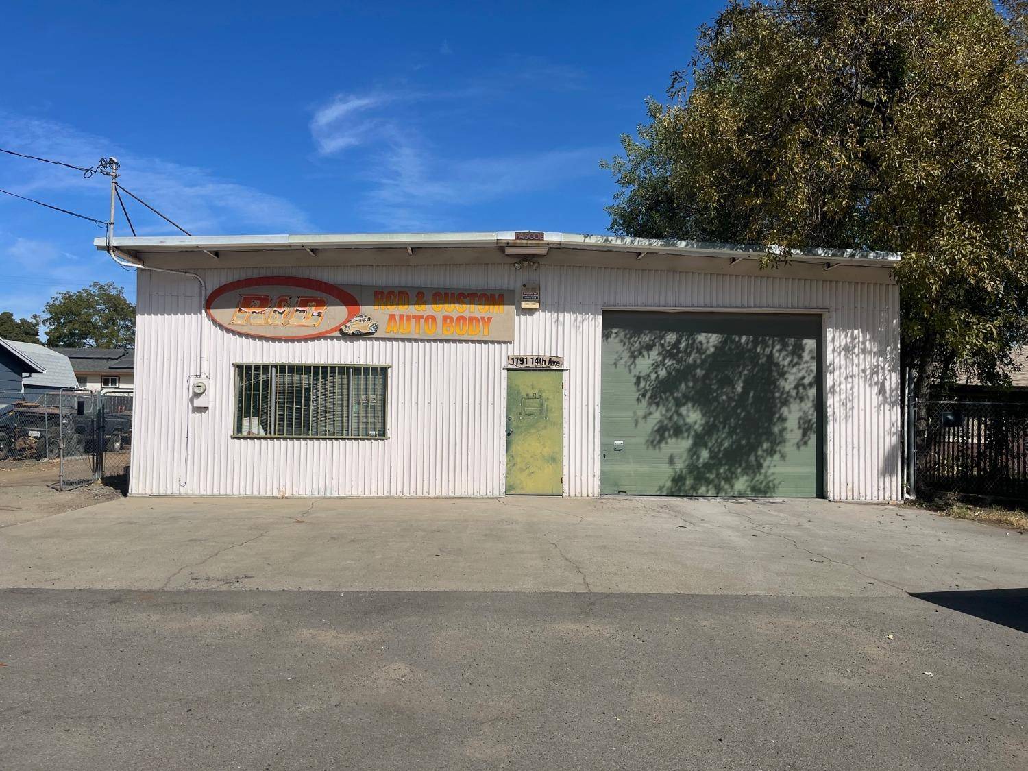 Olivehurst, CA 95961,1791 14th ST