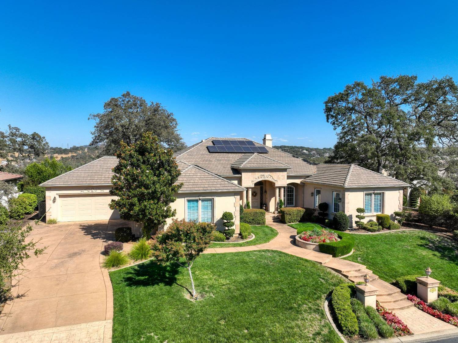 El Dorado Hills, CA 95762,5531 Sur Mer DR