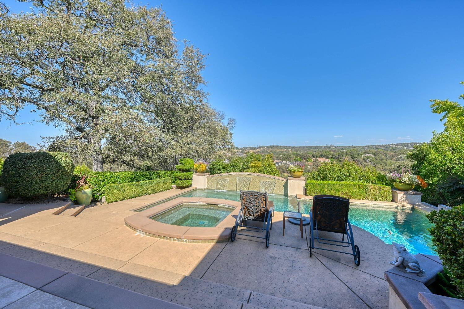 El Dorado Hills, CA 95762,5531 Sur Mer DR