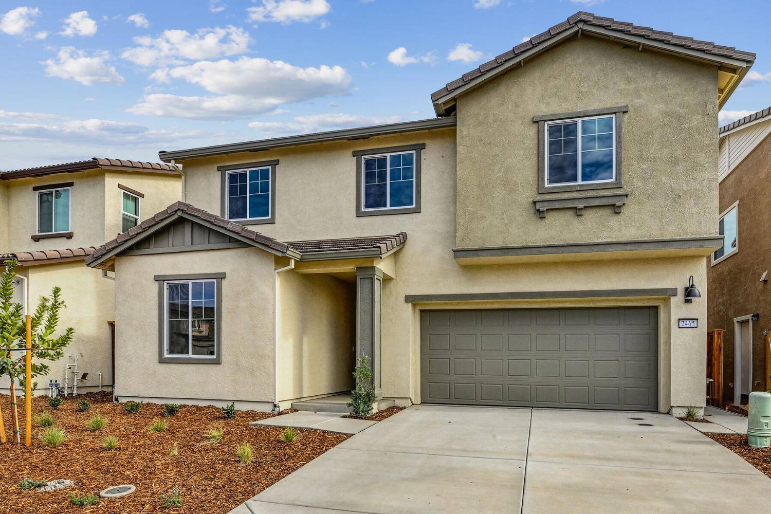 Roseville, CA 95747,2465 Constellation CIR