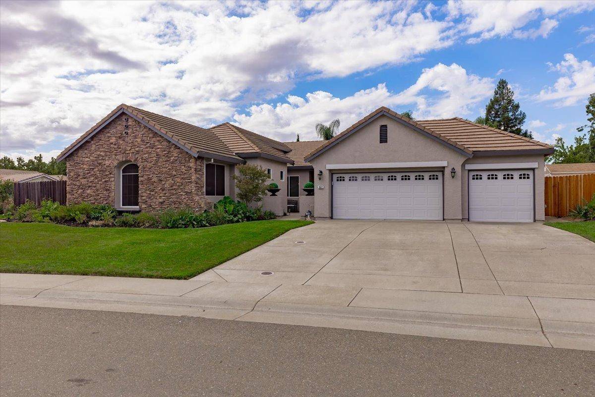 Elk Grove, CA 95624,9612 Chrome CT