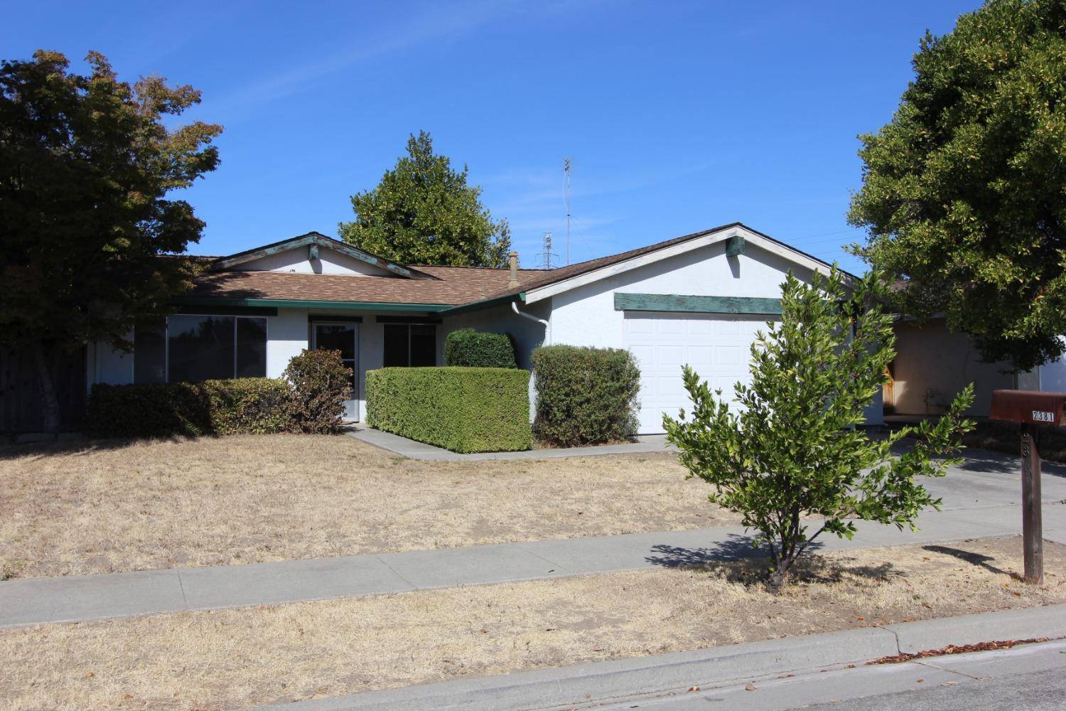 San Jose, CA 95133,2381 Treadway DR