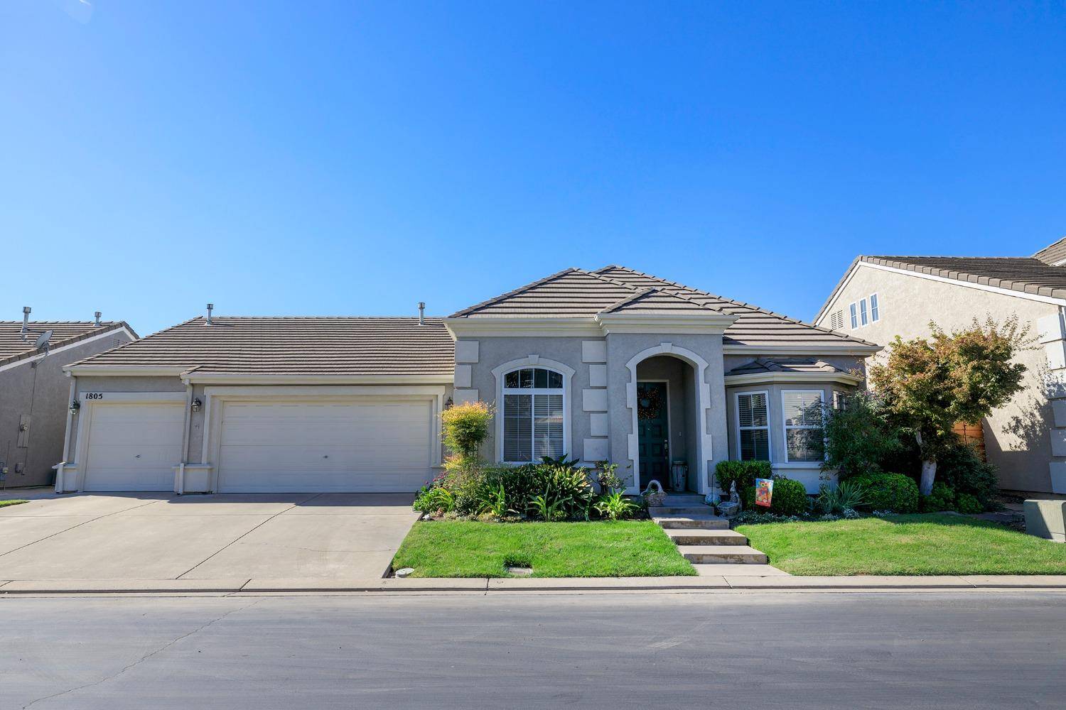 Modesto, CA 95355,1805 New Chesham CT