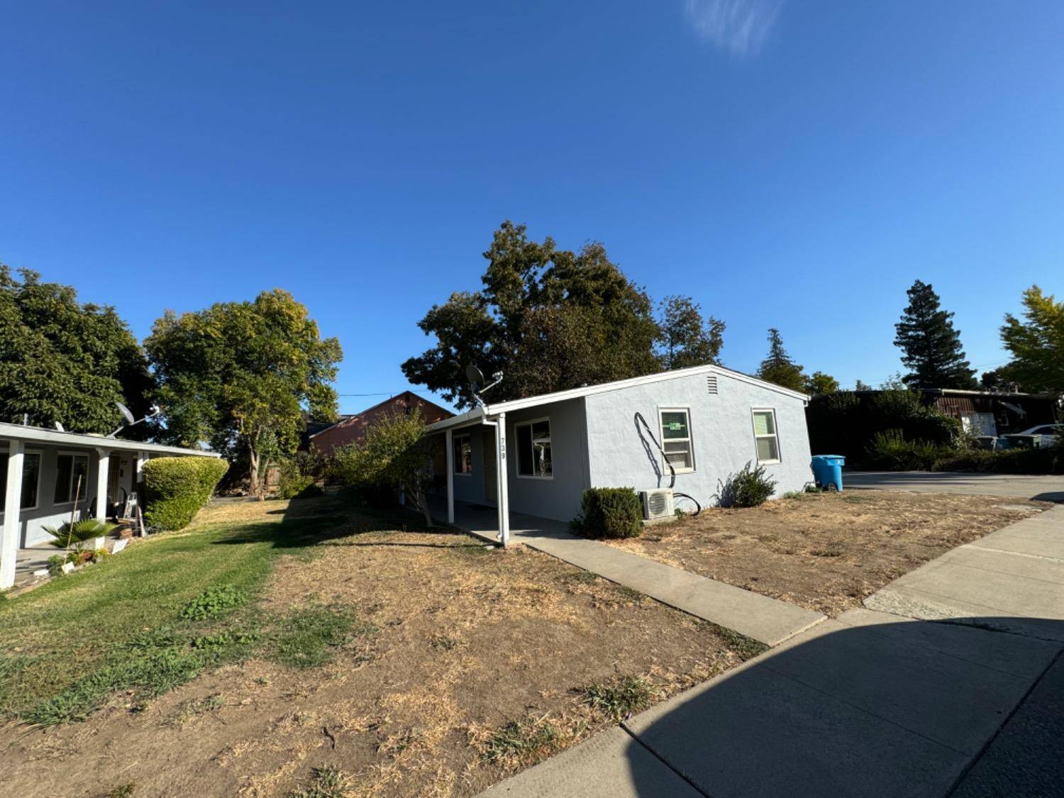 Yuba City, CA 95991,739 Sloss AVE