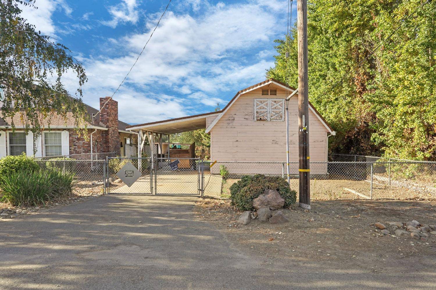 Lockeford, CA 95237,13591 E Church ST