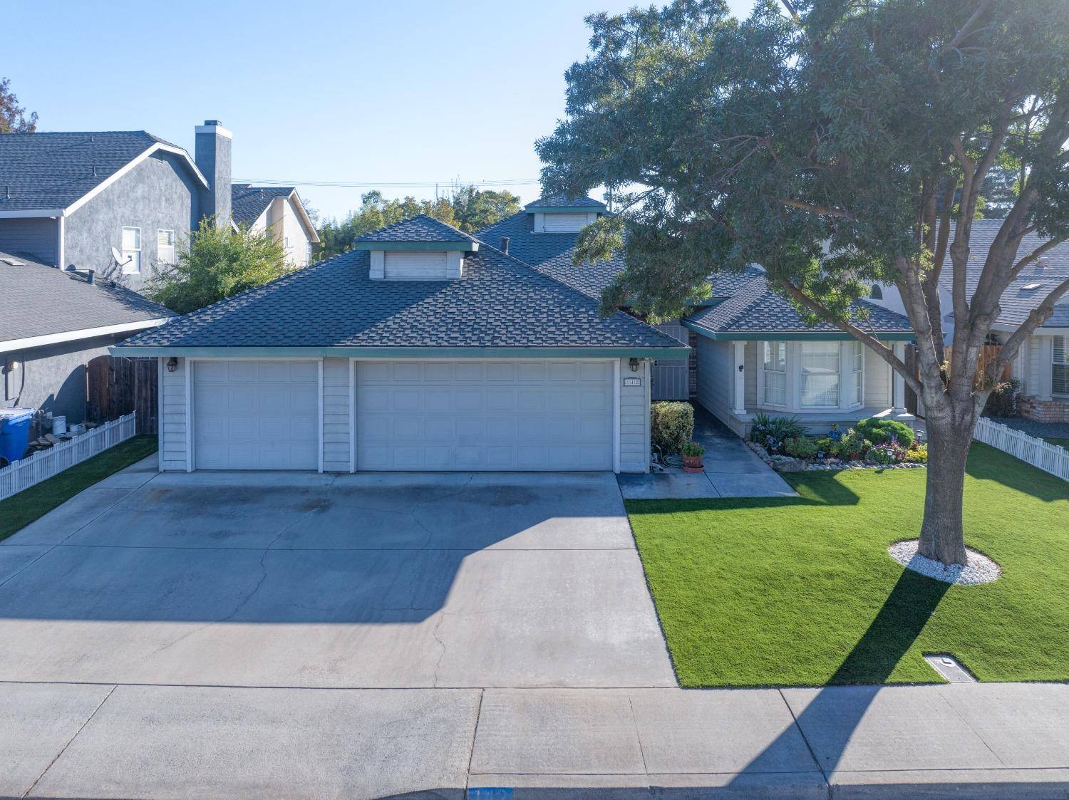 Turlock, CA 95380,142 Benjamin WAY