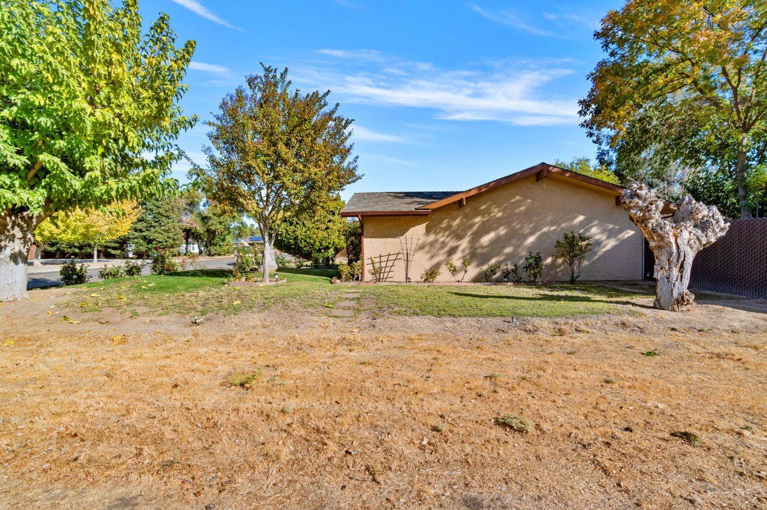 Madera, CA 93636,36190 Cloverleaf AVE