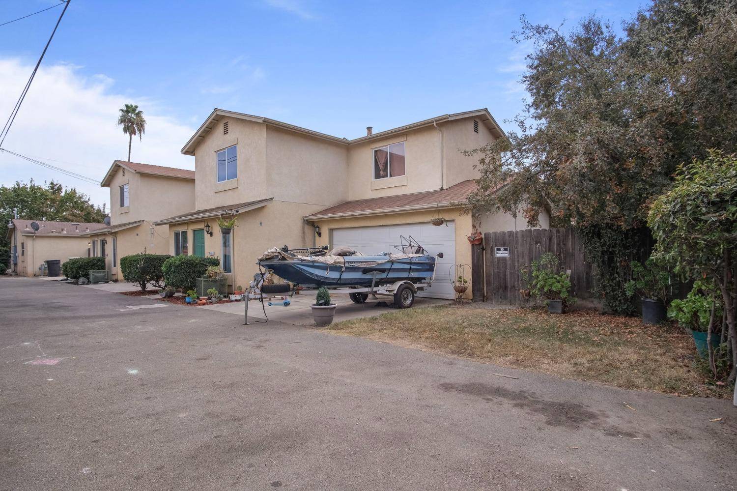 Riverbank, CA 95367,6431 7th ST