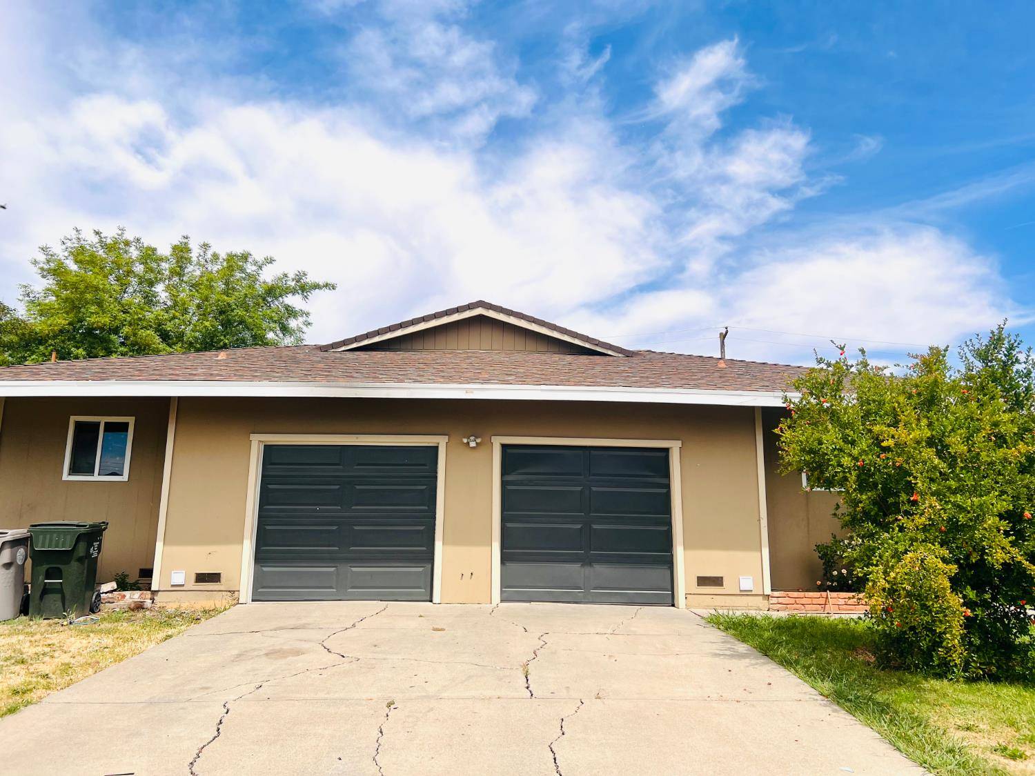 Sacramento, CA 95822,7529 7529 SKELTON WAY