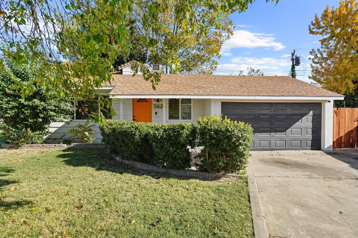 Sacramento, CA 95824,5625 49th ST