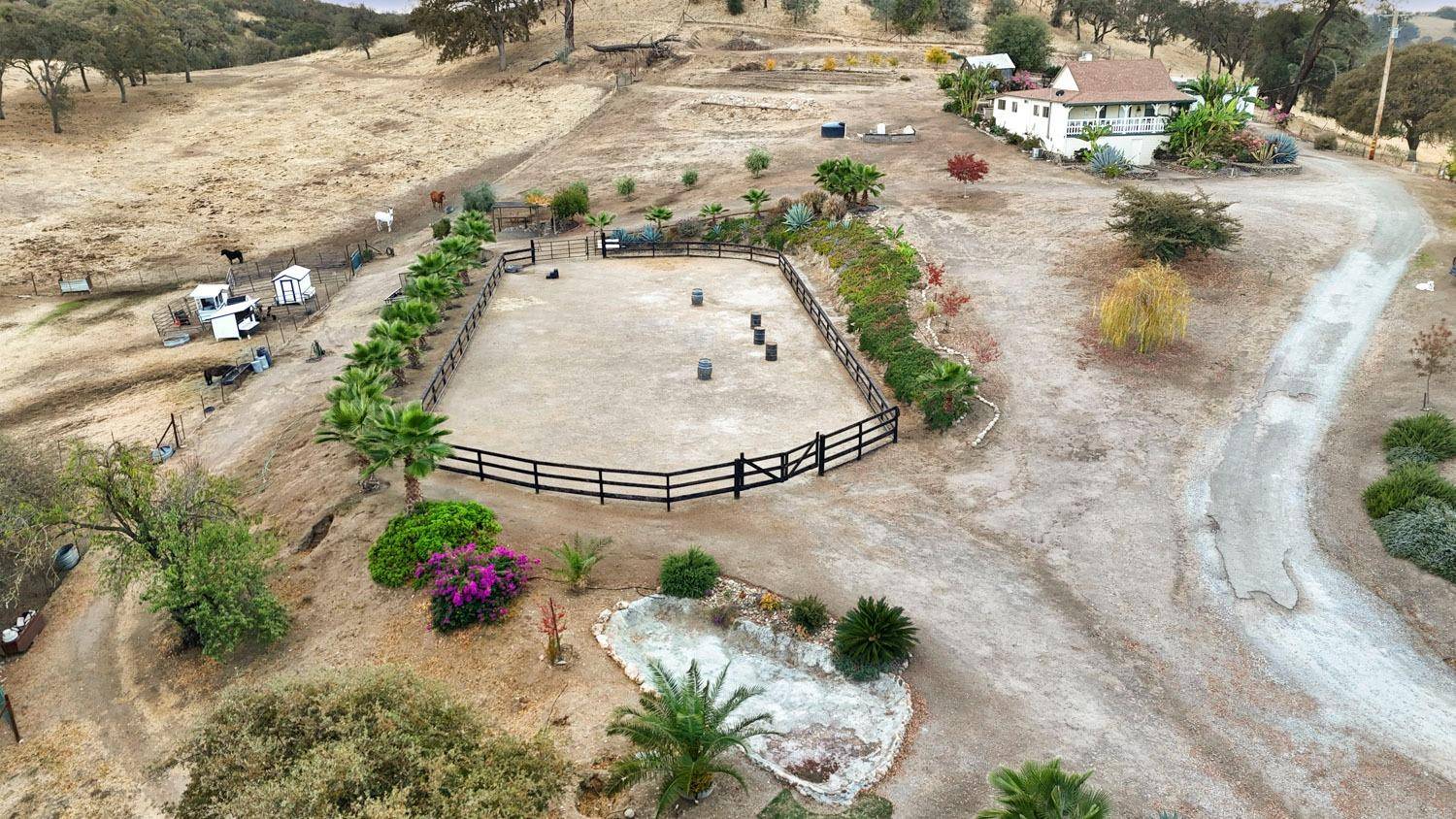 Burson, CA 95225,178 Carmel RD