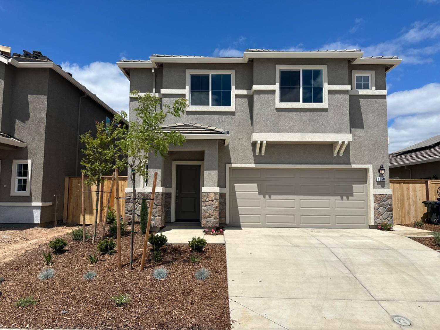 Ione, CA 95640,1360 River Run CIR