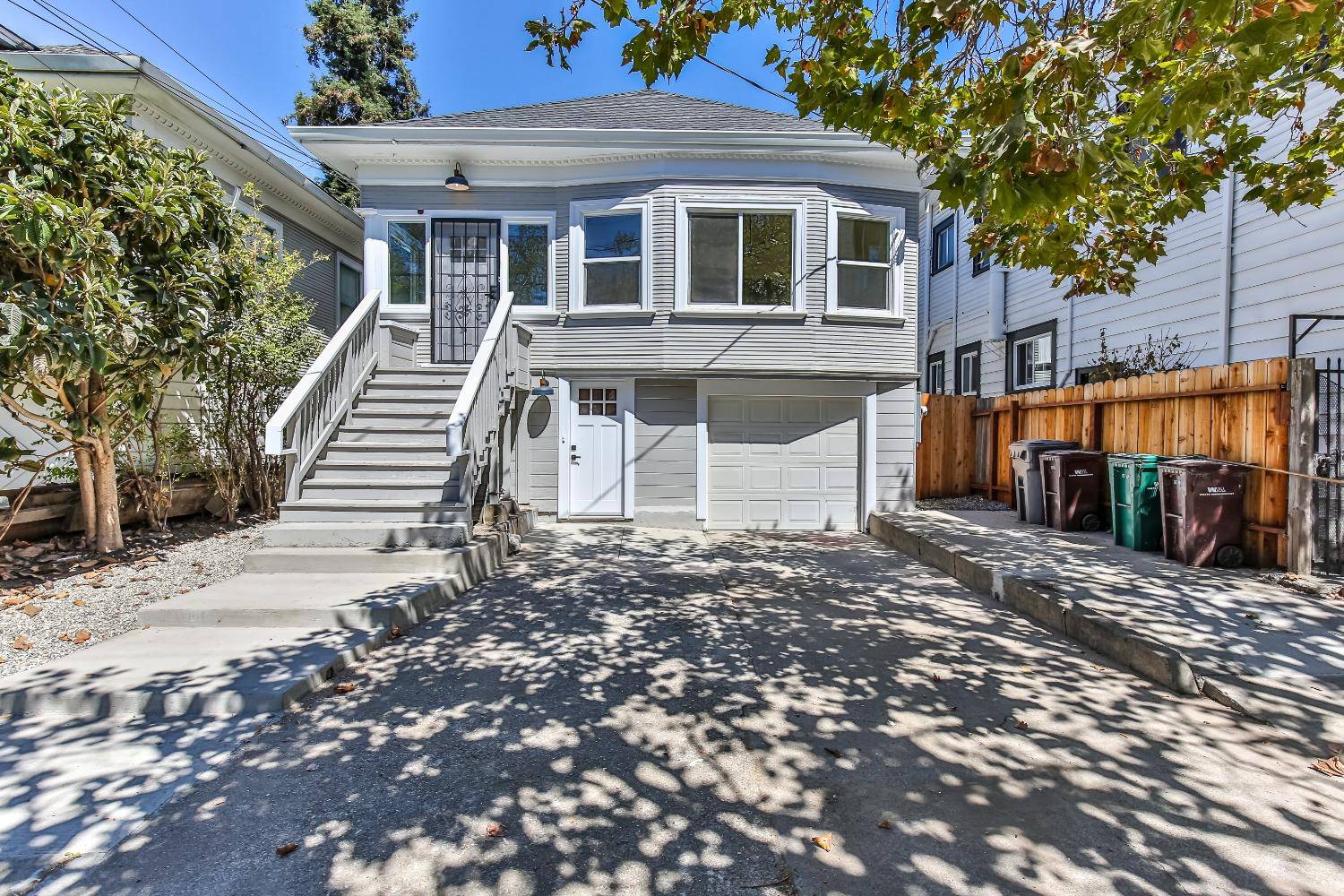 Oakland, CA 94609,434 38th ST