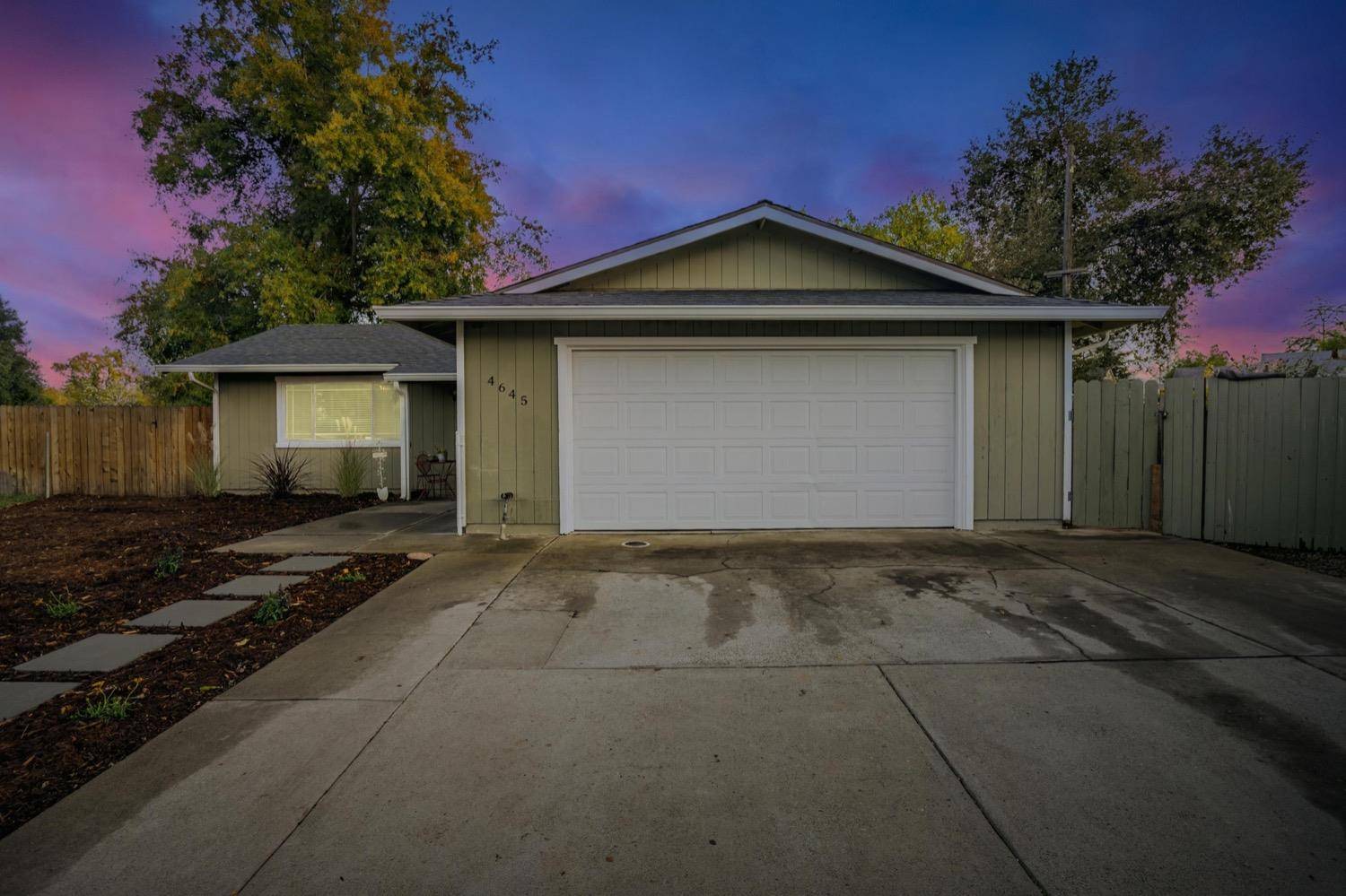 Sacramento, CA 95820,4645 Shallow Way