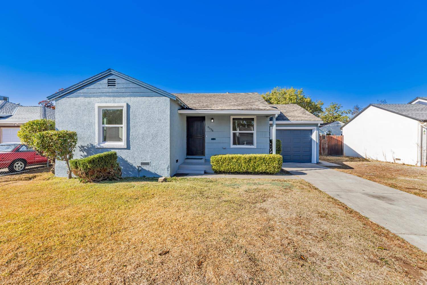 Sacramento, CA 95822,6036 Mclaren AVE