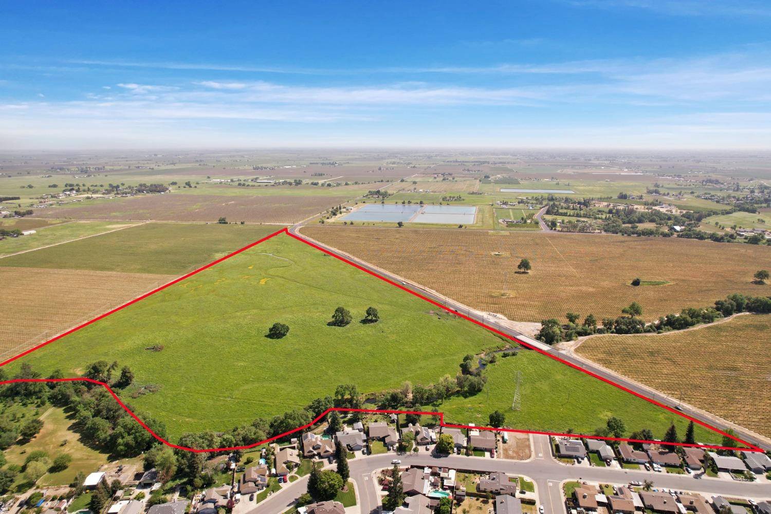 Lockeford, CA 95237,18400 N Tully RD