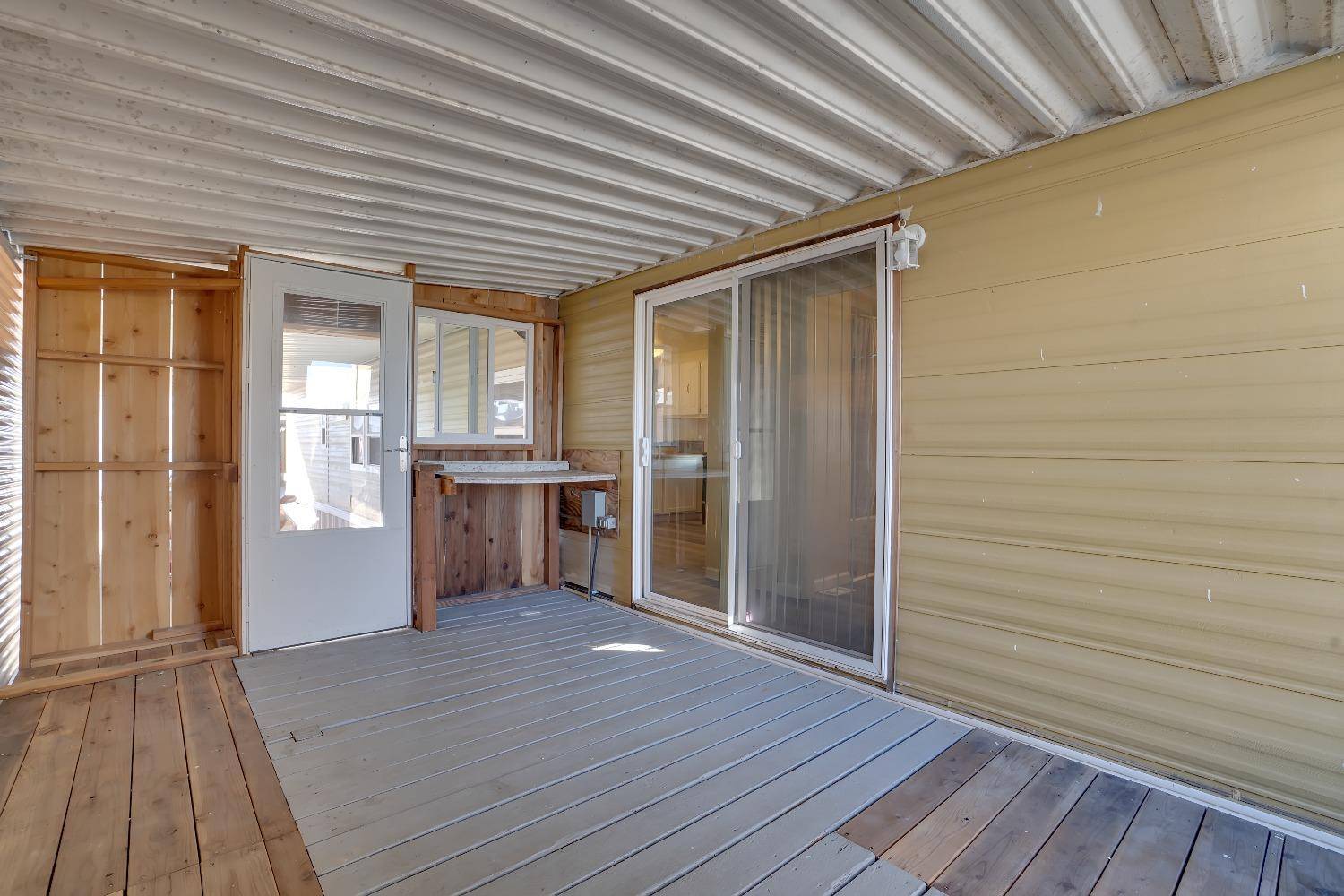 Escalon, CA 95320,2505 Jackson AVE #114