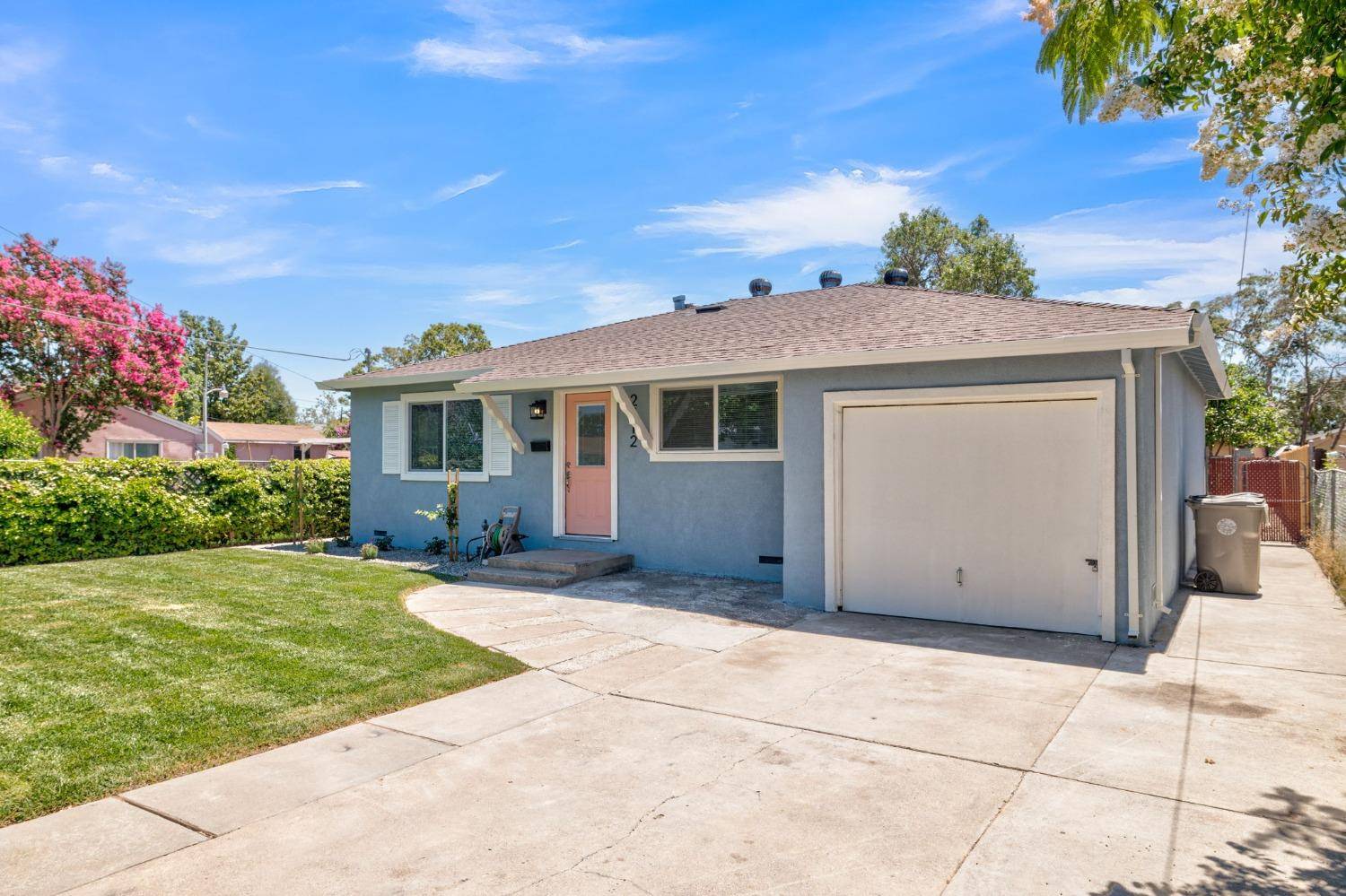 Sacramento, CA 95838,2312 Piercy WAY