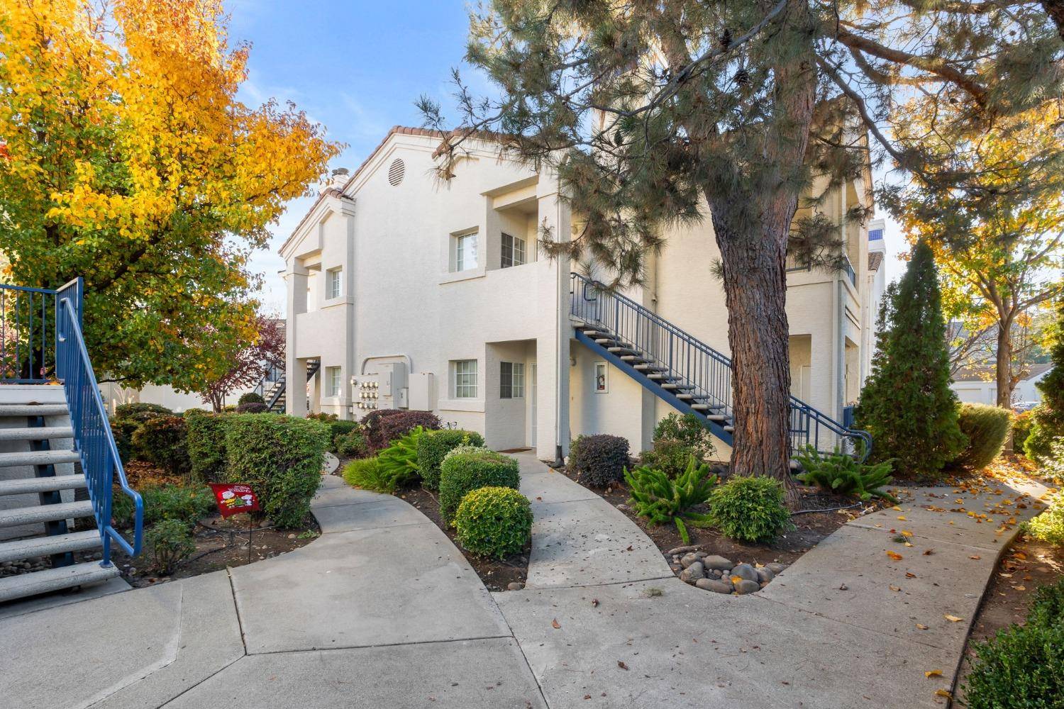 Rocklin, CA 95677,403 Beachcomber DR #1020