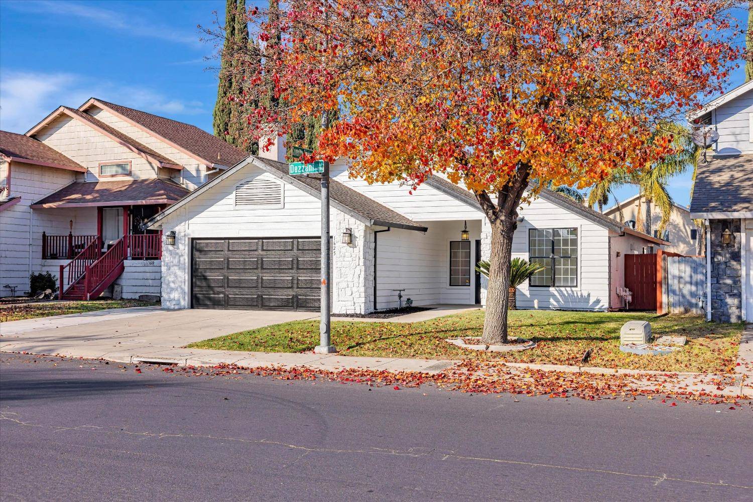 Modesto, CA 95358,1625 Dezzani LN