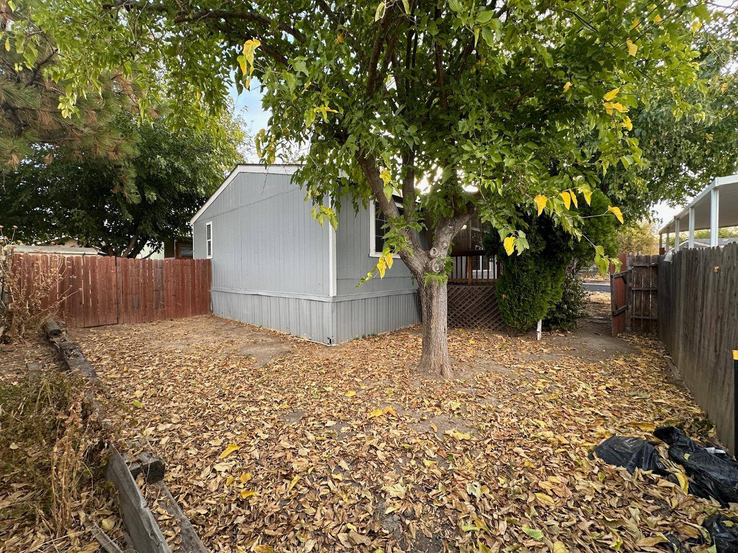 Butte Valley, CA 95965,2920 Clark #19K