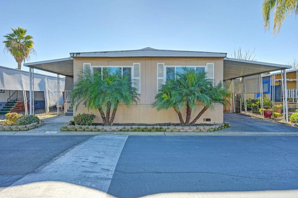 Sacramento, CA 95827,2950 Routier RD #42