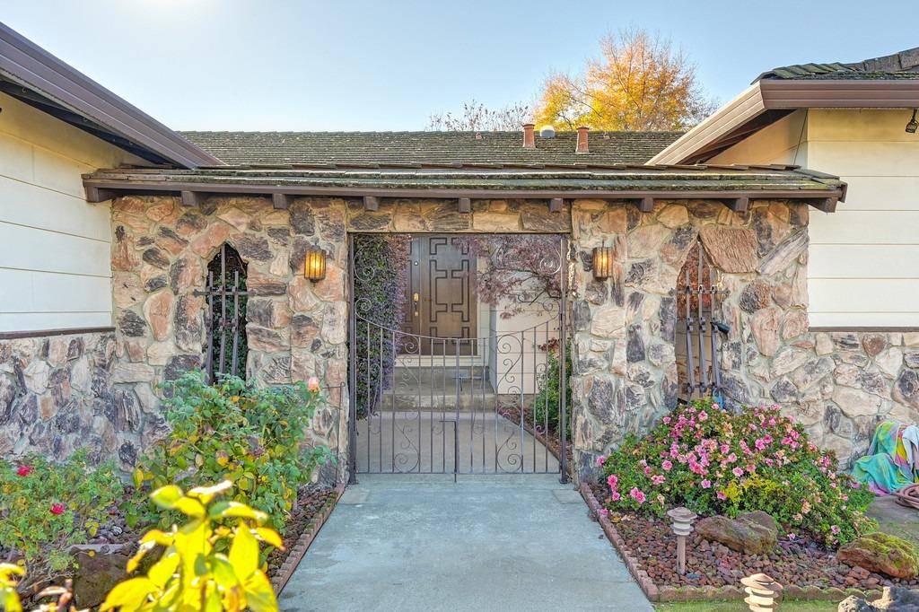 Carmichael, CA 95608,6462 Perrin WAY