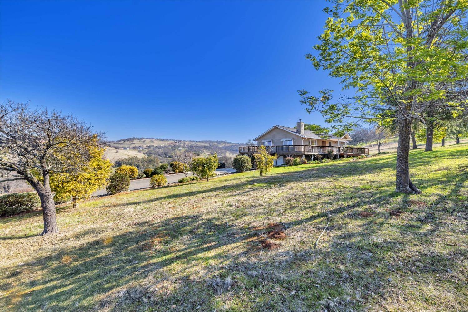 El Dorado Hills, CA 95762,5100 Screech Owl Creek RD