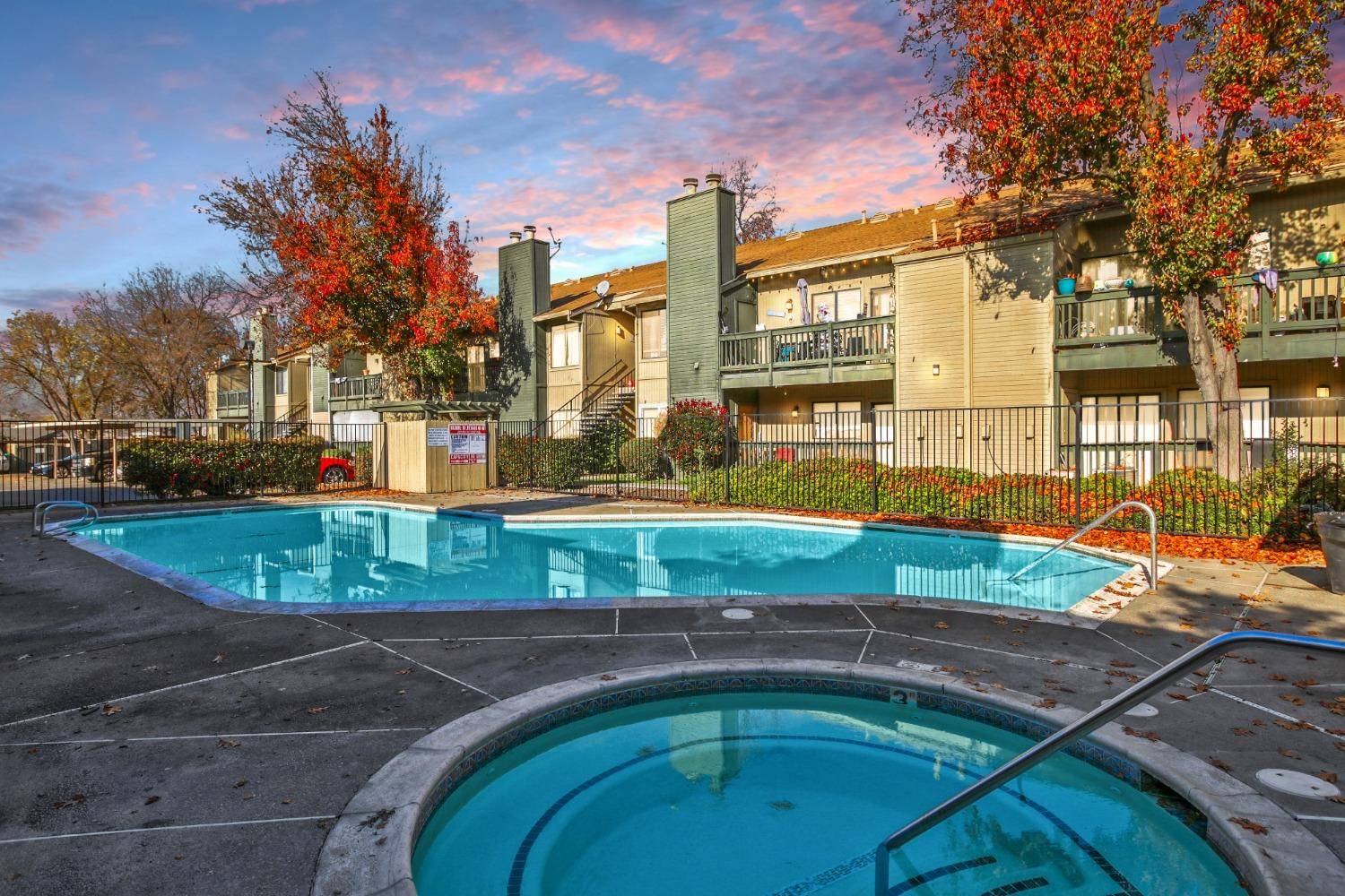 North Highlands, CA 95660,3939 Madison AVE #114