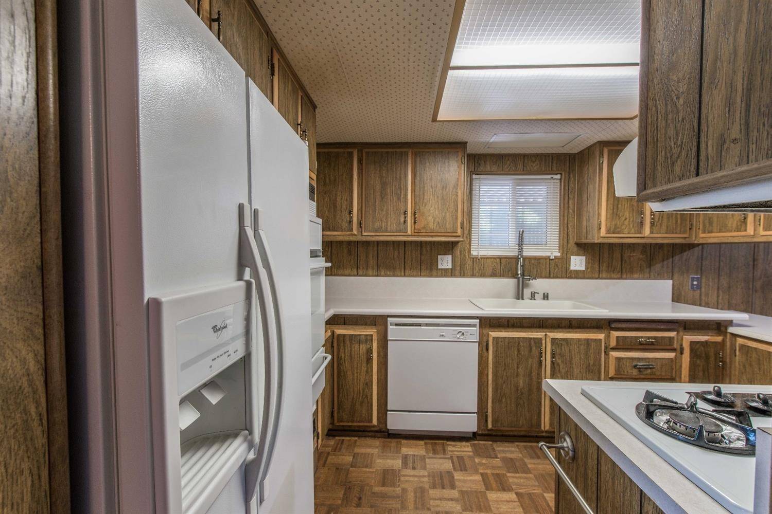 Sacramento, CA 95828,7430 Bouvais CIR