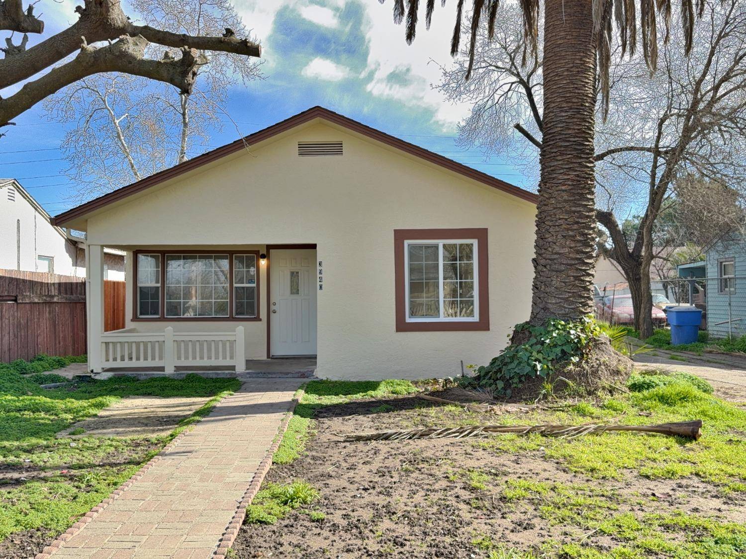Sacramento, CA 95838,3940 Lily ST