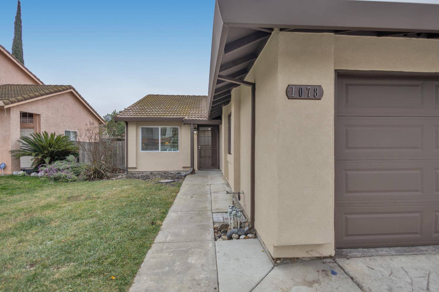 Stockton, CA 95206,1078 Klemeyer CIR