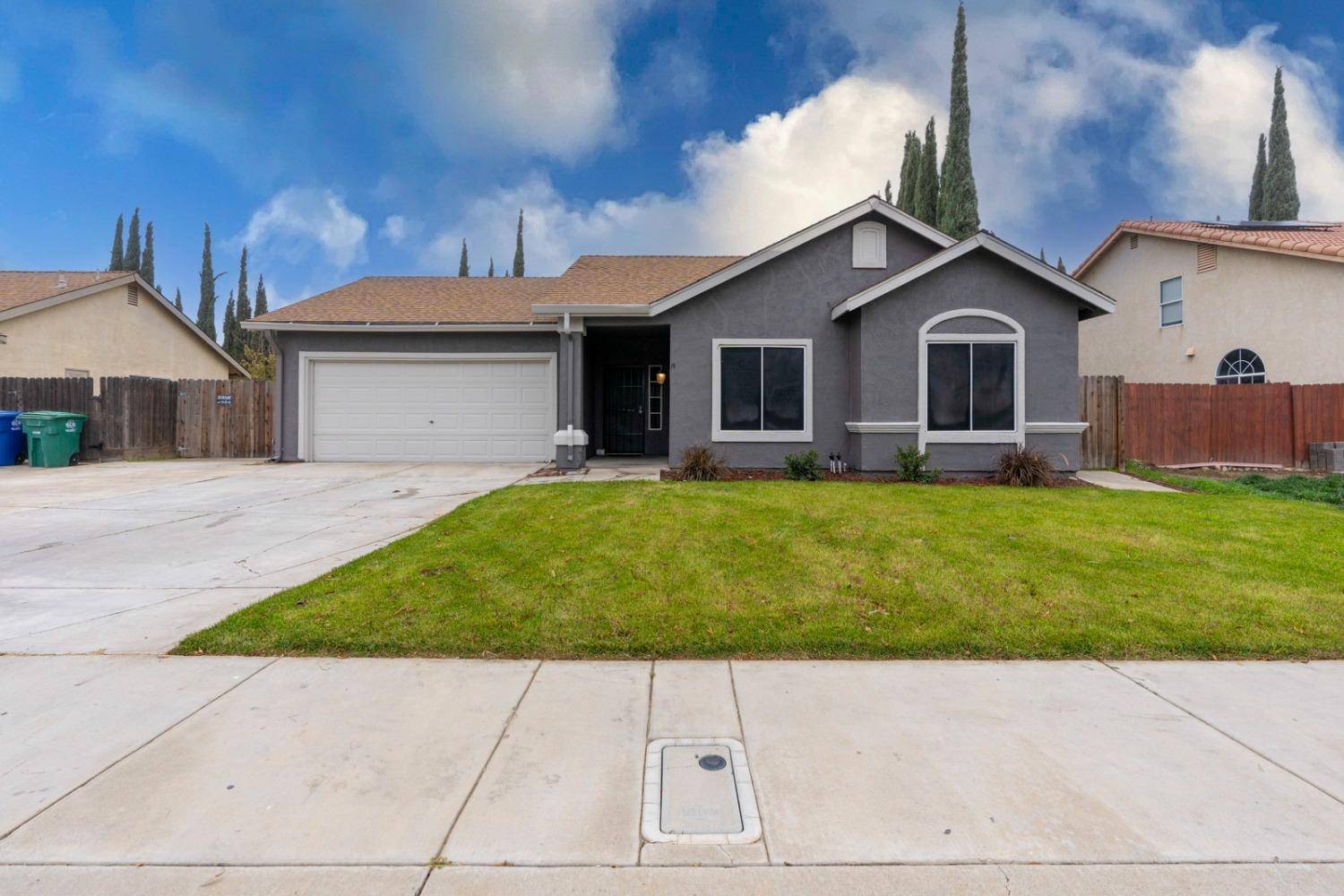 Los Banos, CA 93635,805 Del Rio DR