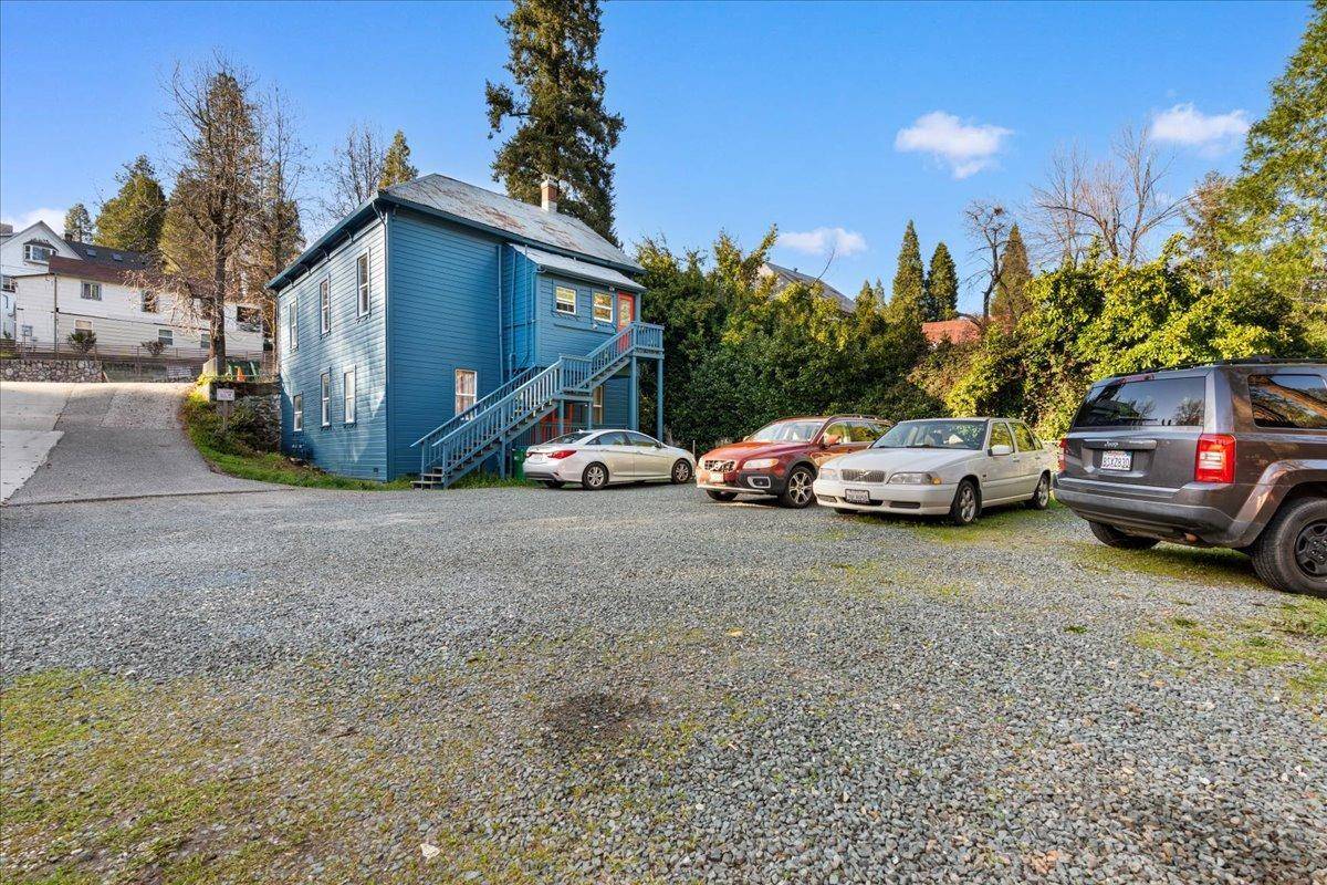 Grass Valley, CA 95945,403 Mill