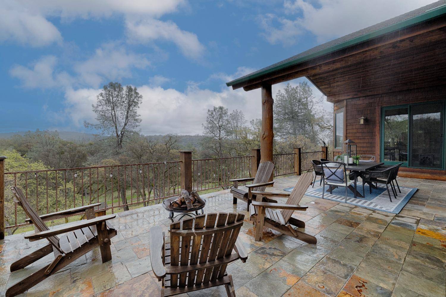 Grass Valley, CA 95949,15602 Roving WAY