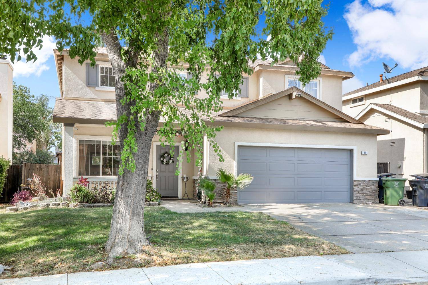 Tracy, CA 95376,85 Lavender CT