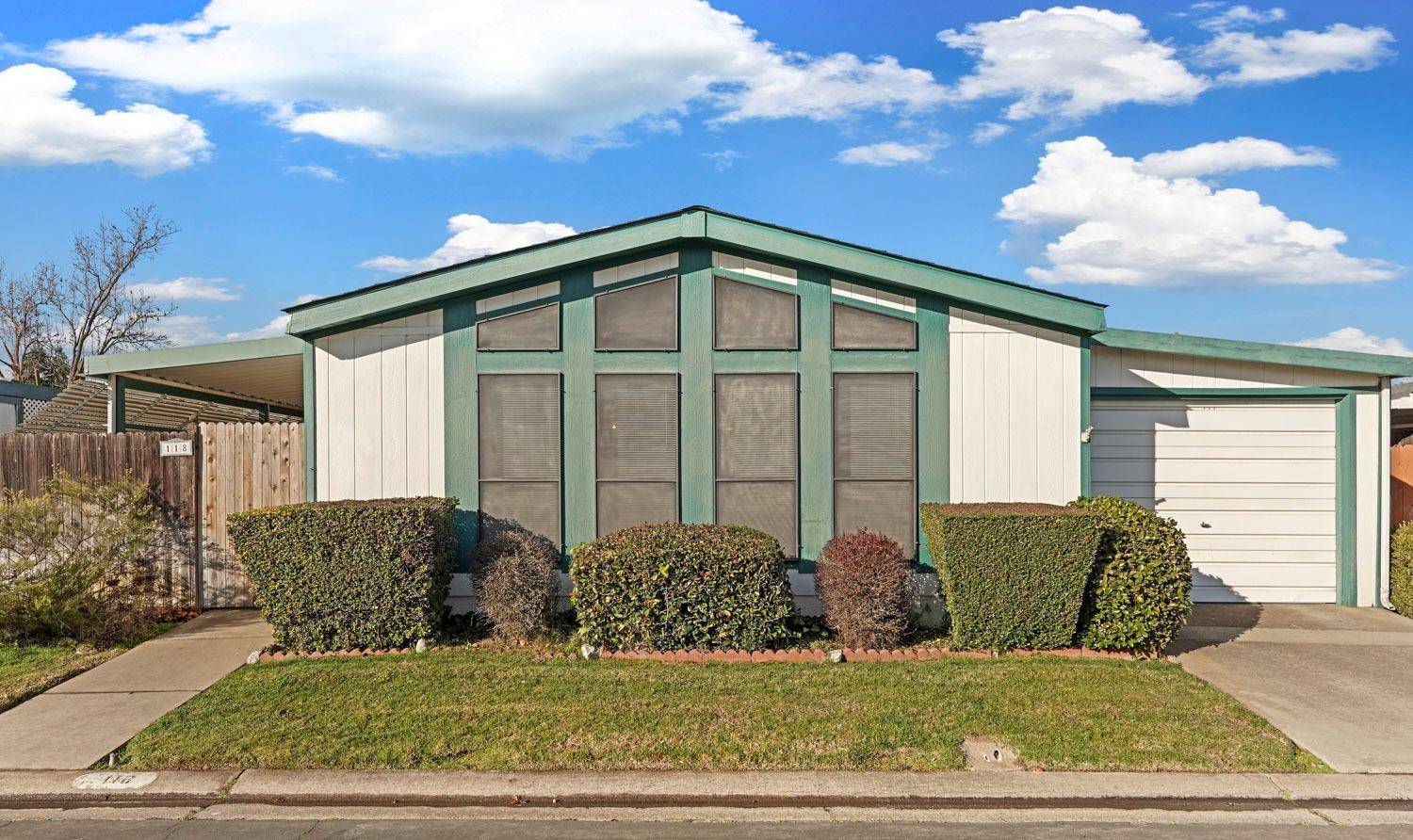 Sacramento, CA 95828,7855 Cottonwood #118