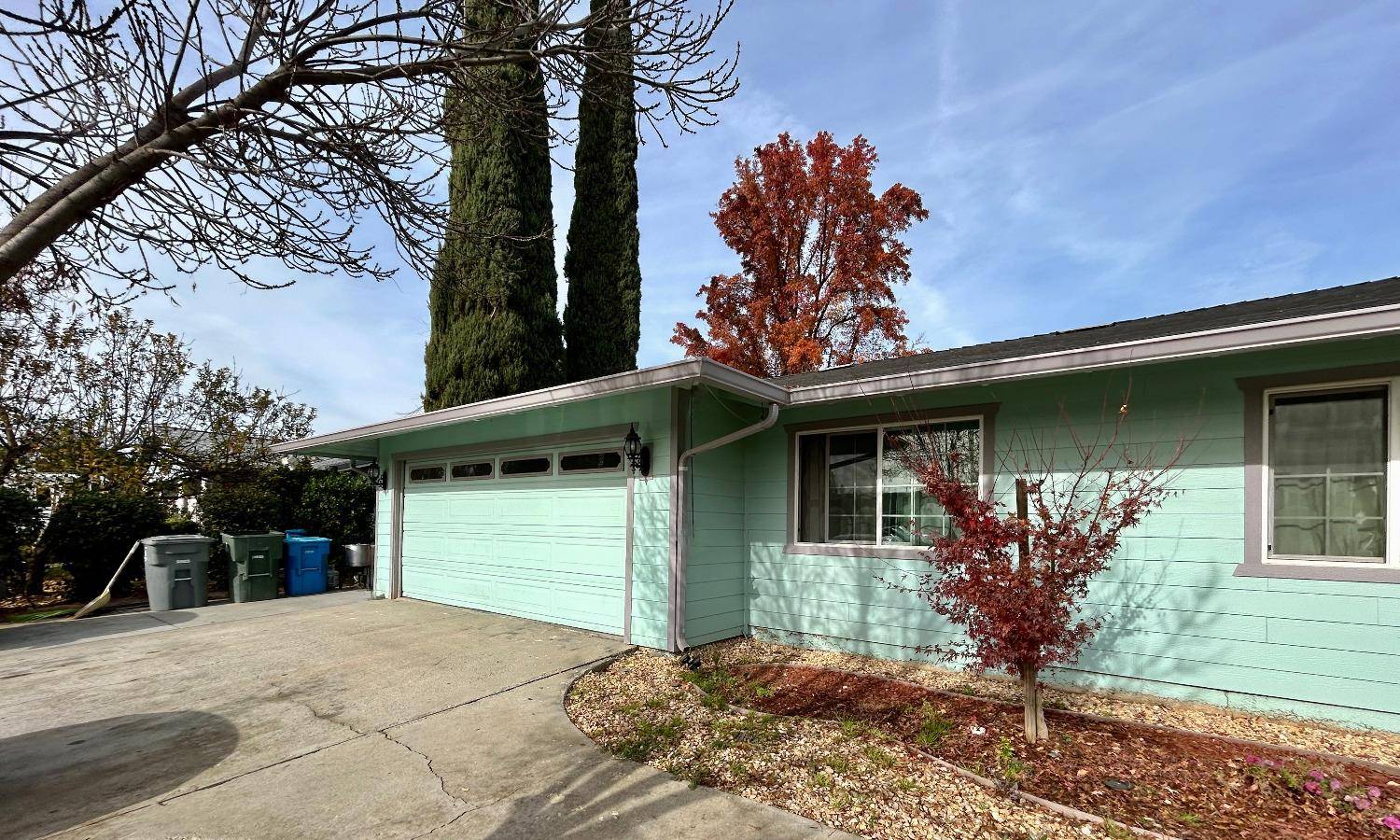 Yuba City, CA 95993,1181 Robert DR