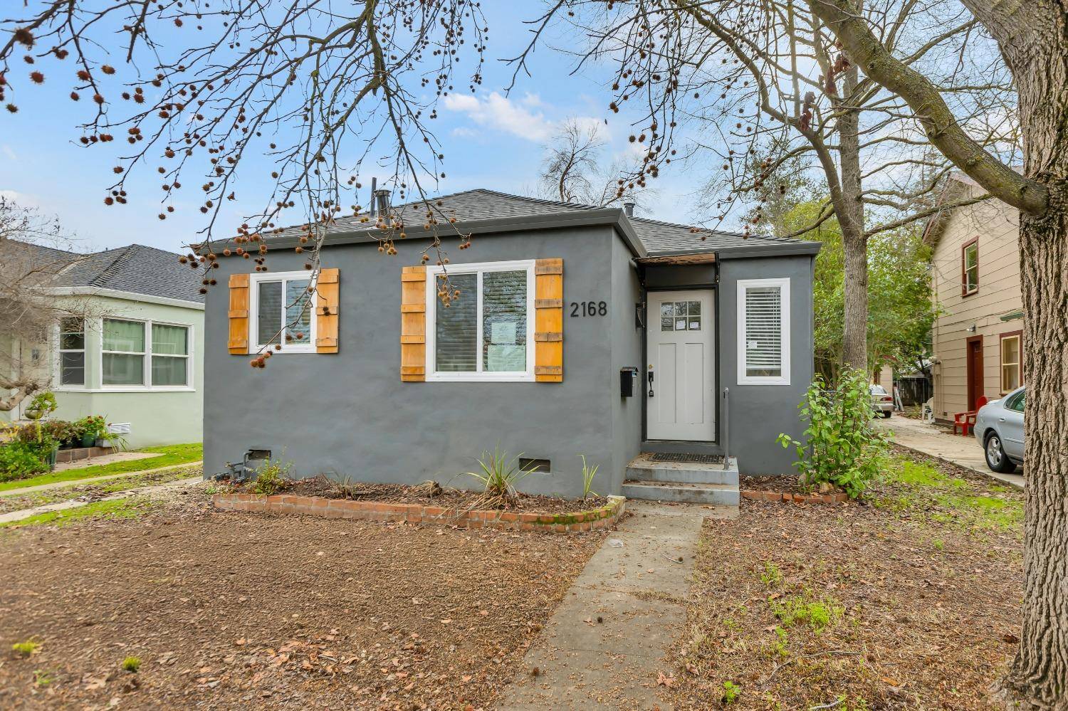 Sacramento, CA 95818,2168 6th AVE