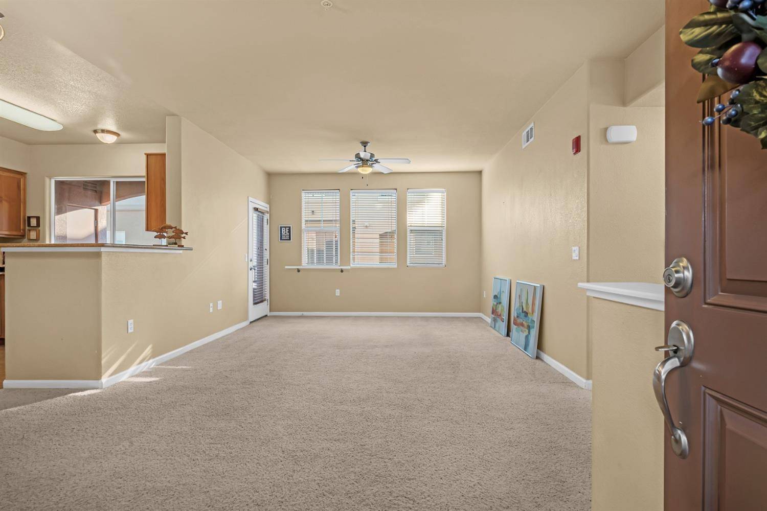 Folsom, CA 95630,400 Moon CIR #423