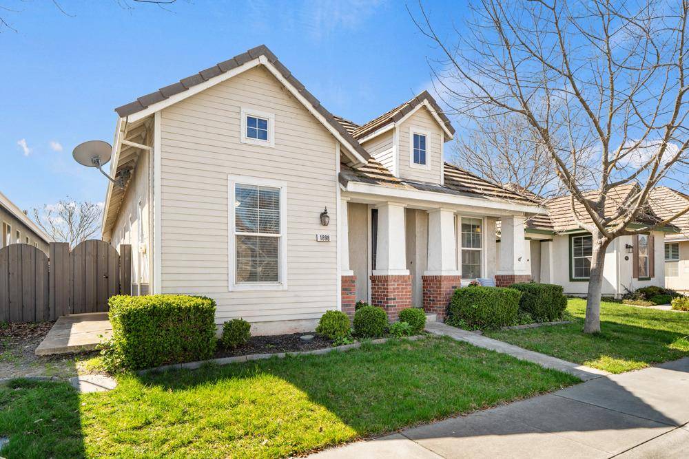 Sacramento, CA 95835,1898 Zurlo WAY