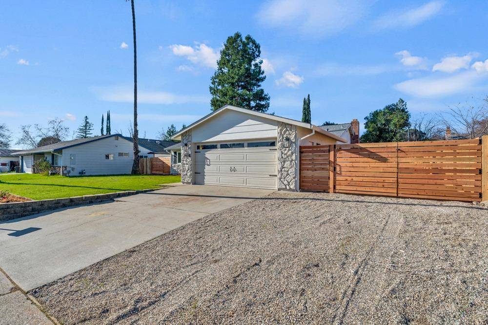Folsom, CA 95630,232 Montrose DR
