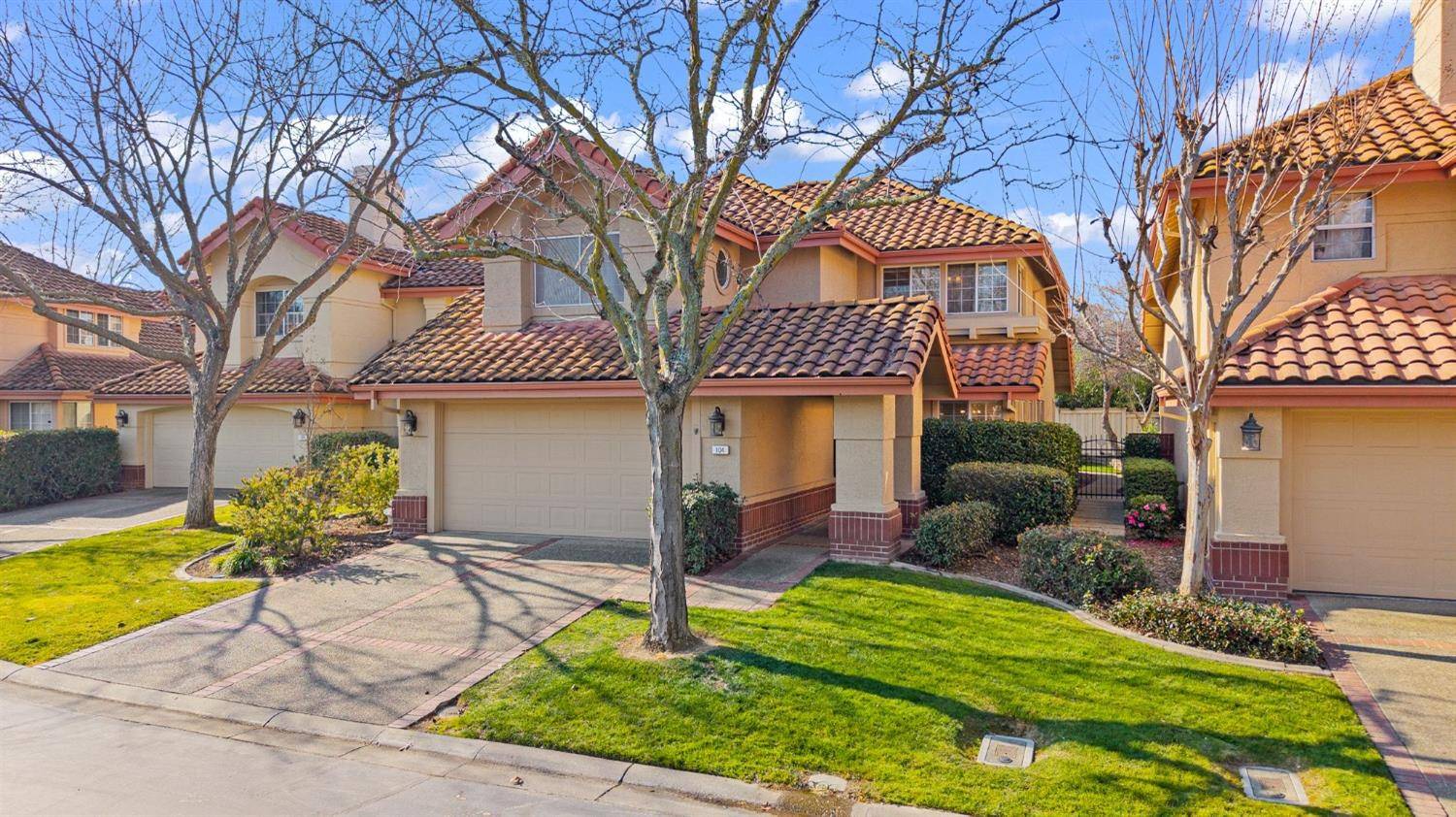 Folsom, CA 95630,104 Lost Lake CT