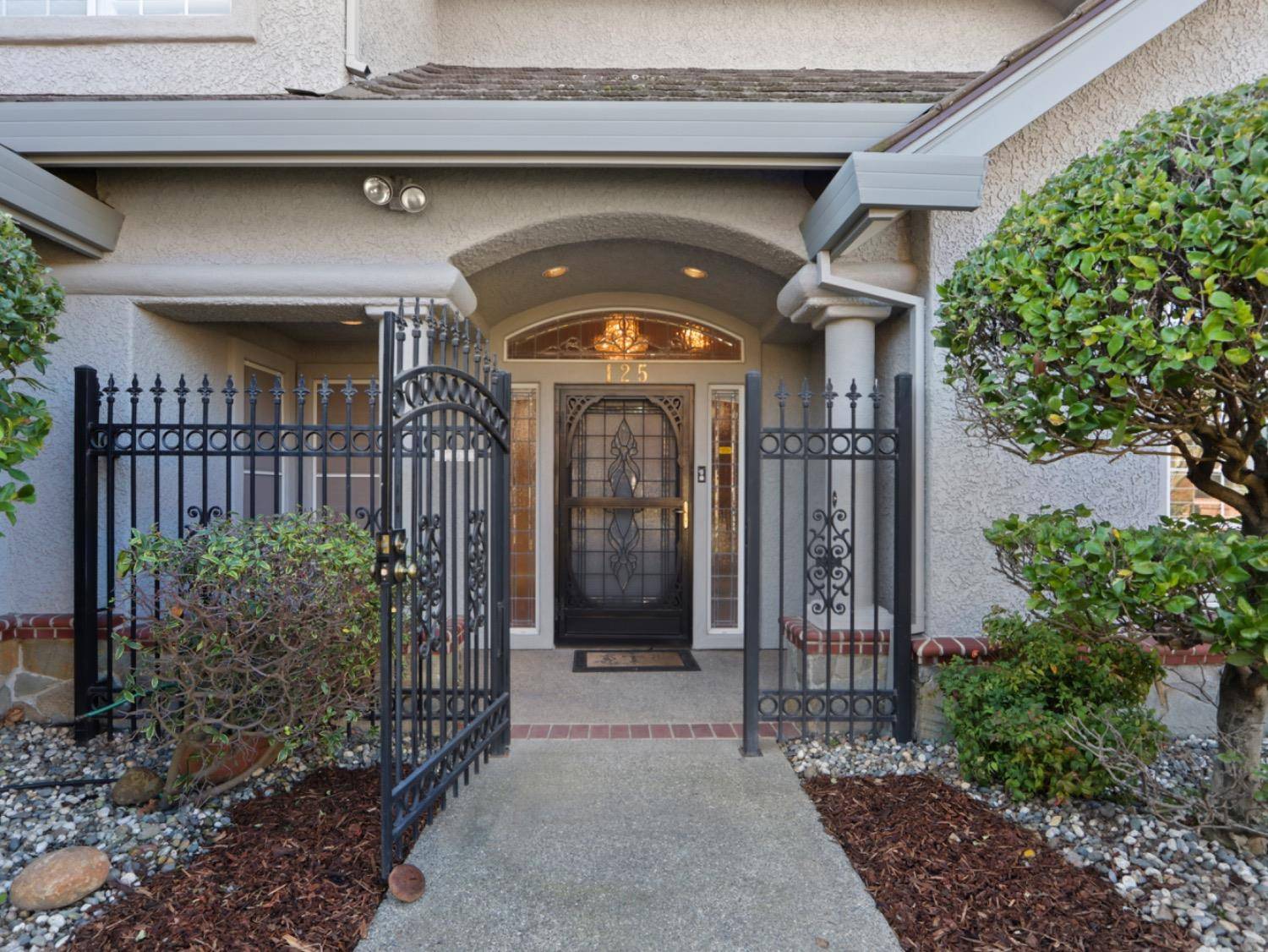 Folsom, CA 95630,125 Cascade Falls DR