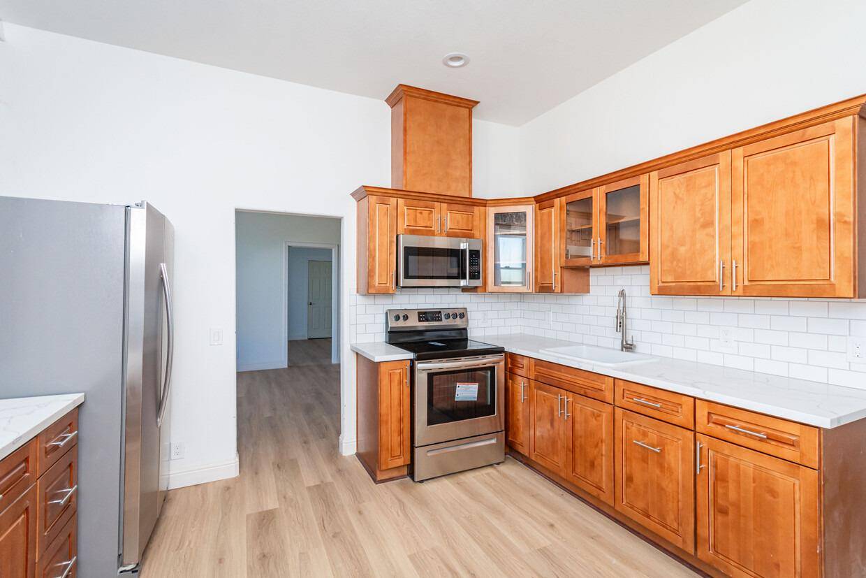 Yuba City, CA 95991,536 2nd ST