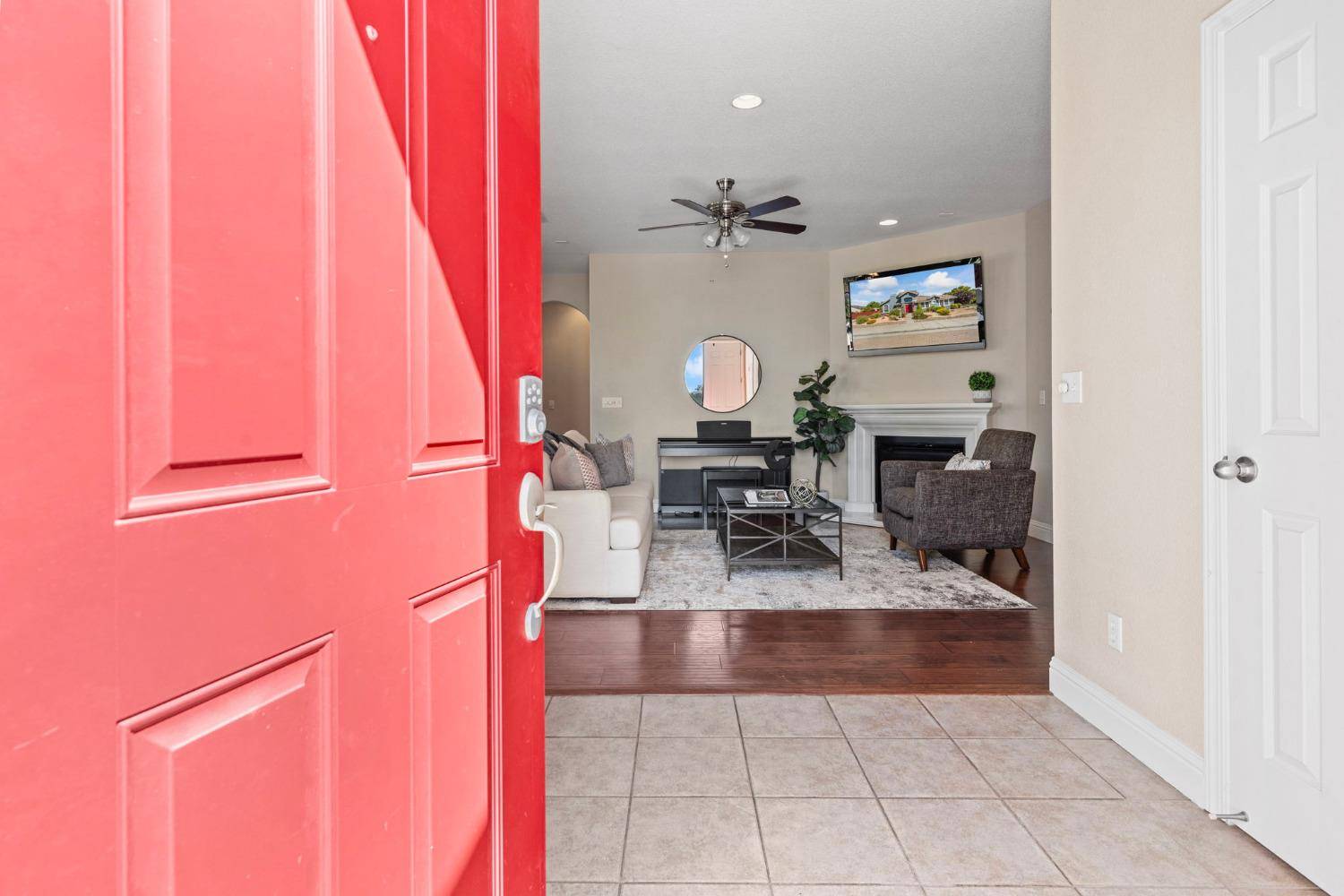 Ripon, CA 95366,1271 Grange WAY