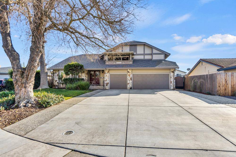 Elk Grove, CA 95624,8544 Hazel Crest CT
